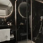 Marina アパートホテル